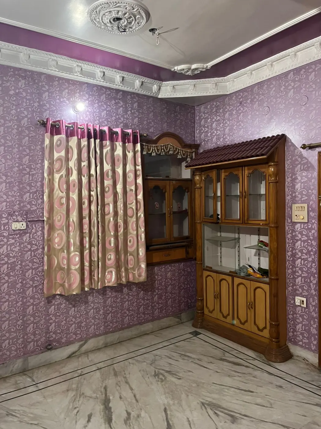 Live property